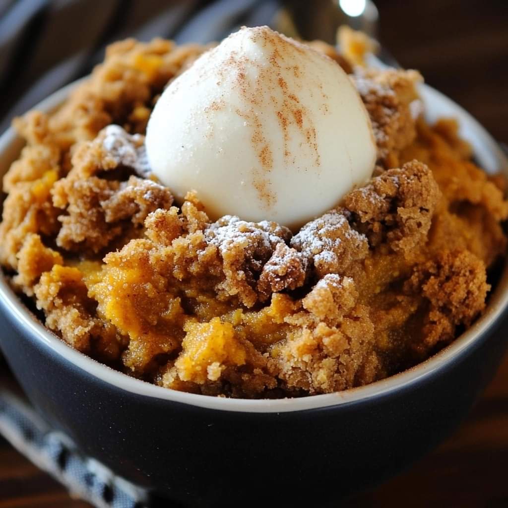 Pumpkin cobbler